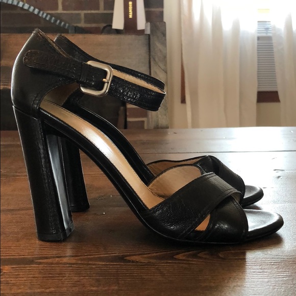 $650 38.5 Prada ankle strap sandal - Picture 2 of 6